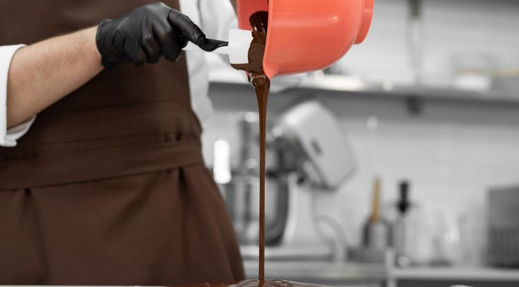 Ezzel a módszerrel gyerekjáték a csokoládé felirat készítése Fotó: Getty Images