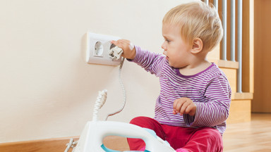 Siedem elementów zapewniających bezpieczeństwo niemowlakowi w domu 