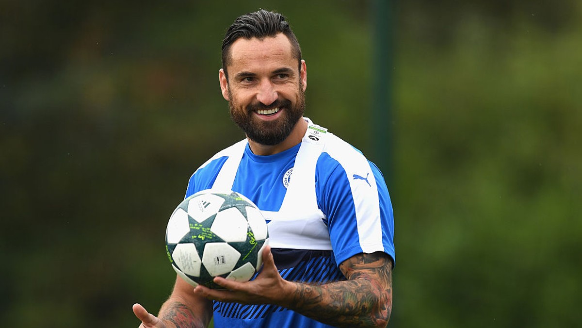 Marcin Wasilewski po długiej przerwie ponownie pojawił się w składzie Leicester City w spotkaniu Pucharu Anglii przeciwko zespołowi Derby County. Polak pomógł w wygranej po dogrywce 3:1, a przy okazji zaprezentował nieco ekstrawagancką fryzurę.