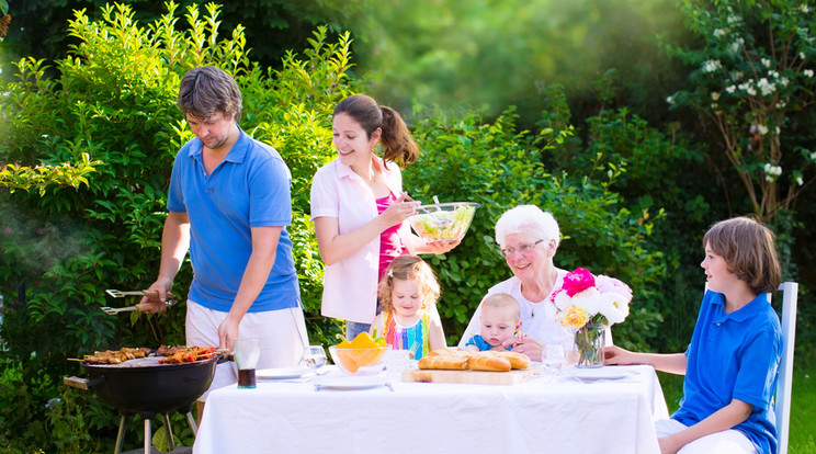  Örvendeztessük meg vendégeinket az alábbi különleges ételek 
valamelyikével/Fotó:SHUTTERSTOCK