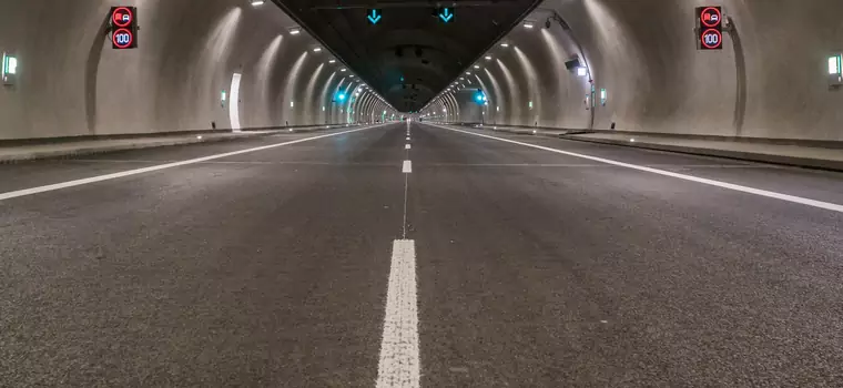 Rekordzista jechał 201 km/h w tunelu zakopianki