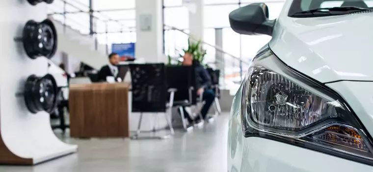 Jedna marka zdominowała ranking sprzedaży aut w Polsce. Ma sześć aut w pierwszej dziesiątce