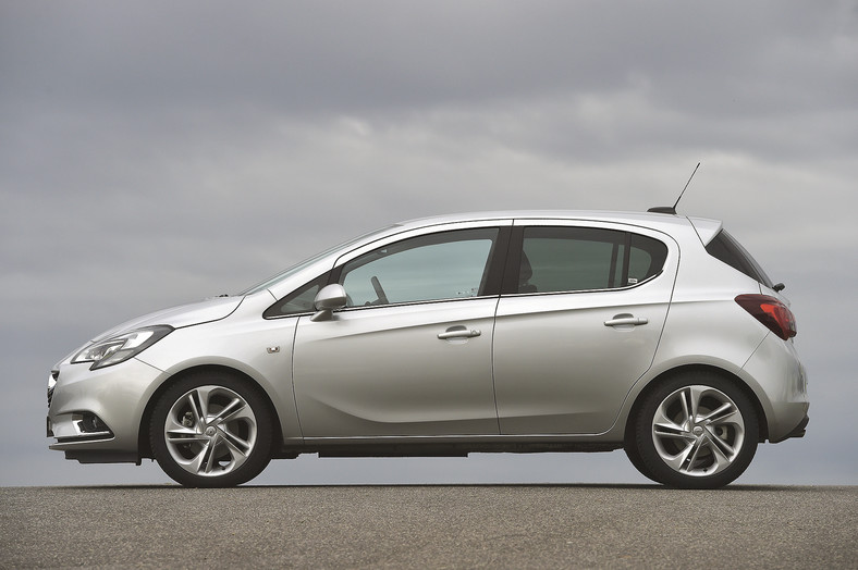 Opel Corsa E - wersje 3d i 5d