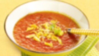 Zupa z selera naciowego i pomidorów
