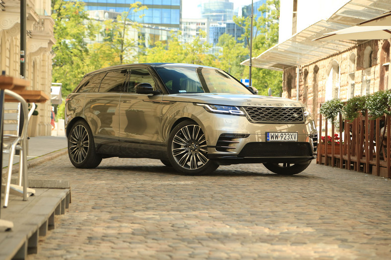 Range Rover Velar D300 - zachwyca niemal w każdym calu