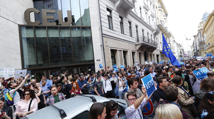 Számos tiltakozó megmozdulás volt már Budapesten a napokban  /Fotó: Fuszek Gábor