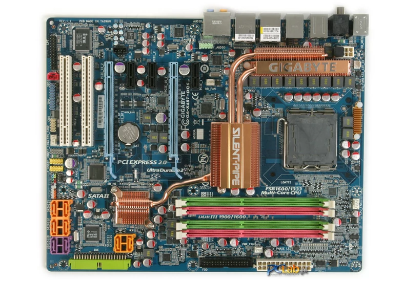 Gigabyte GA-X48T-DQ6 – widok z góry