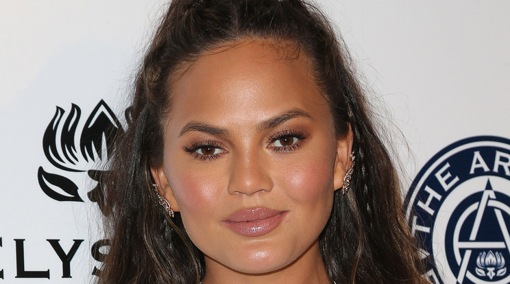 Chrissy Teigen nagyon vágyik még egy babára /Fotó: Northfoto