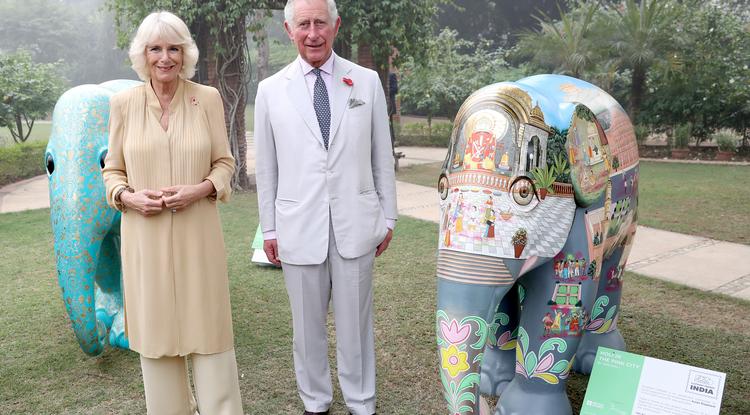 A királyi család váratlanul elhagyta Angliát Fotó: Getty Images
