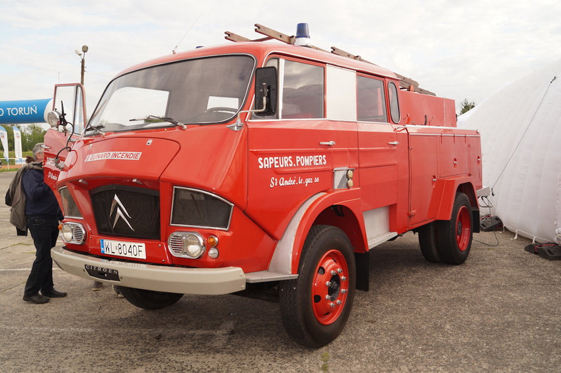 21. Światowy Zlot Miłośników Citroëna 2CV w Toruniu