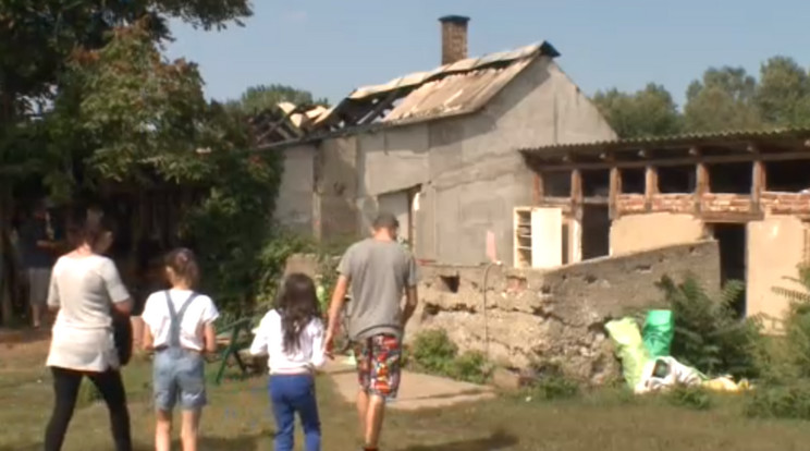 Mindenük odalett a háztűzben a debreceni családnak 