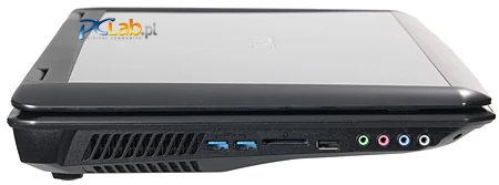 Z lewej strony następna partia gniazd: dwa USB 3.0 (brawo!), czytnik kart pamięci, jedno USB 2.0 oraz audio