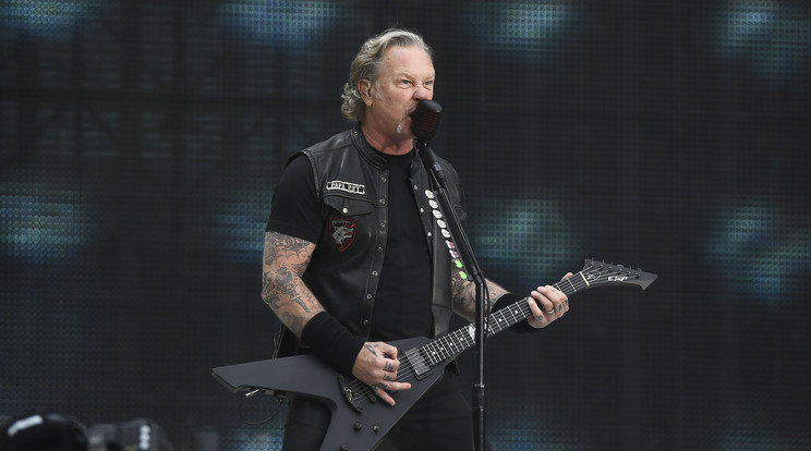 James Hetfield másodjára is elvonóra ment, a Metallica turnéját le kellett mondani Fotó: Northfoto