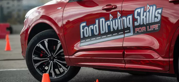 Bezpłatne szkolenia z bezpiecznej jazdy Ford Driving Skills for Life 