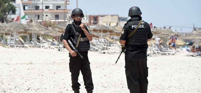 Londyn wzywa do opuszczenia Tunezji. "Ataki terrorystyczne wysoce prawdopodobne"