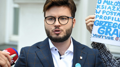 Bart Staszewski walczy z homofobicznym przekazem TVP. Skierował sprawę do Komisji Europejskiej