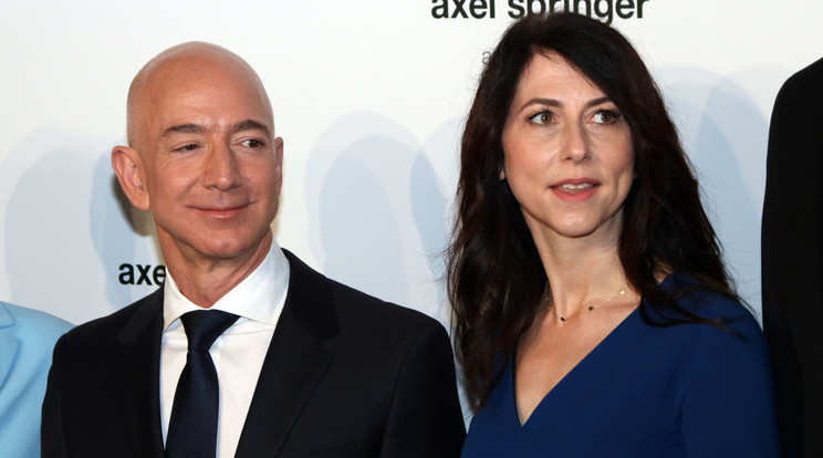Jeff Bezos és volt felesége, MacKenzie Bezos / Fotó: Northfoto