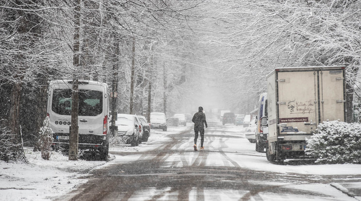 Visszatért a tél hazánk legmagasabb pontján, a Kékesen / Fotó: Zsolnai Péter /