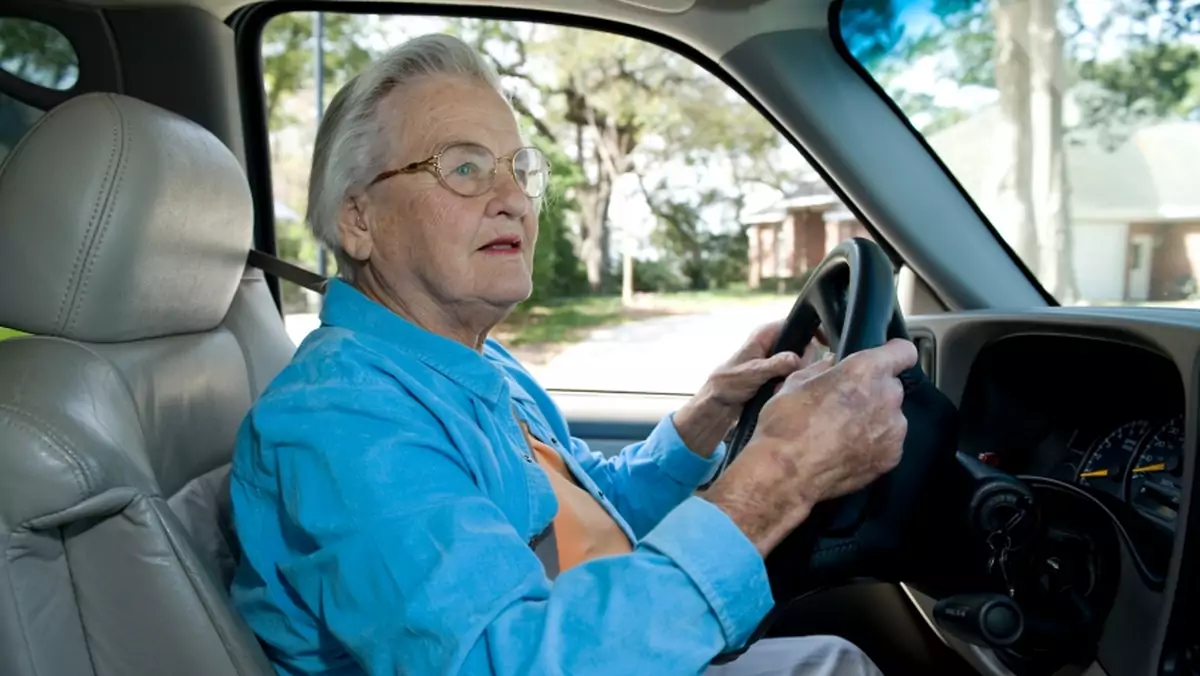 Czy starszy kierowca jest bezpieczny?