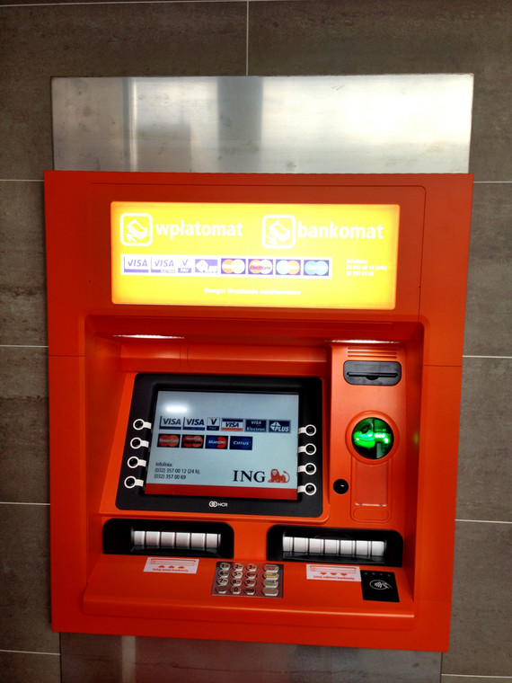 Bankomat zbliżeniowy