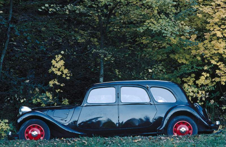 Citroën: kultowy Traction i jego historia