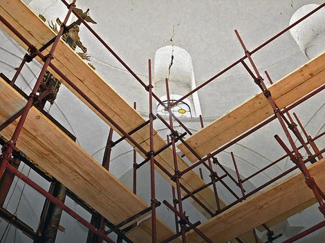 Popucali zidovi na kupoli