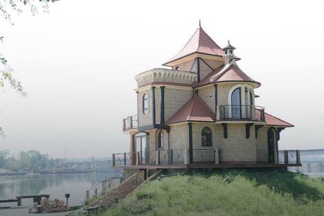 „Ima jedan kućerak u Sremu...“