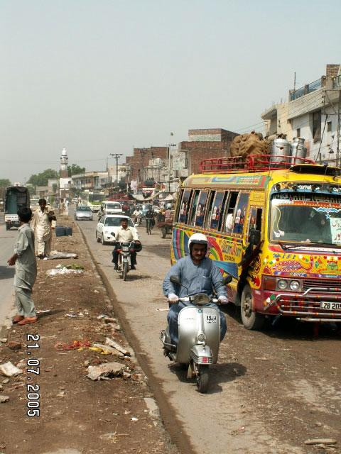 Galeria Cinquecento do Pakistanu i Kaszmiru, obrazek 53