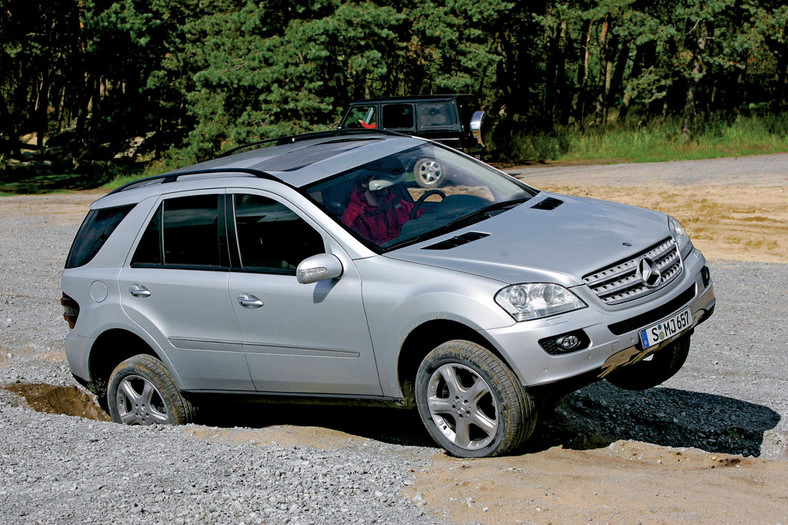 Mercedes ML II - lata produkcji 2005-11, cena od 49 500 zł