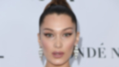 Bella Hadid bez stanika