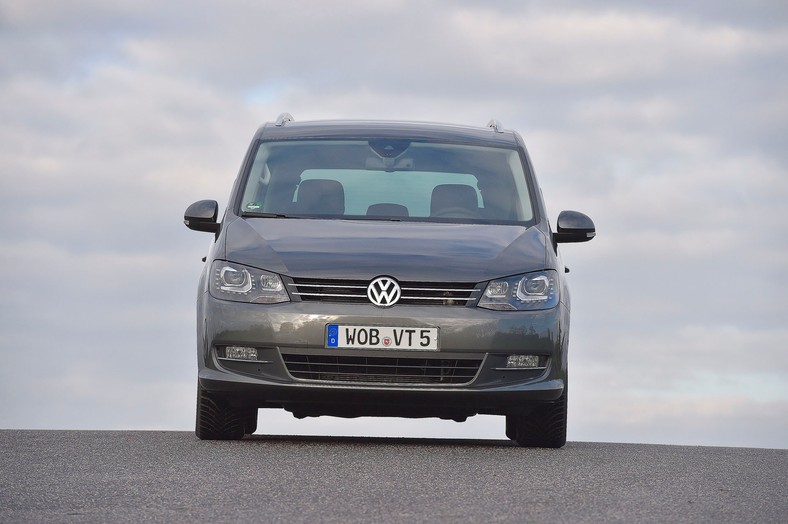 Volkswagen Sharan 2.0 TDI (07.2014) przed aktualizacją oprogramowania