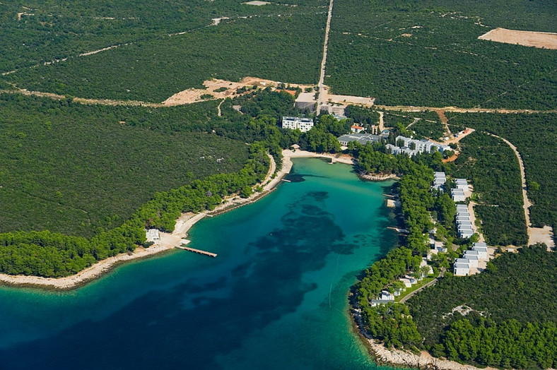 Plaża Crvena Luka koło Biogradu na Moru