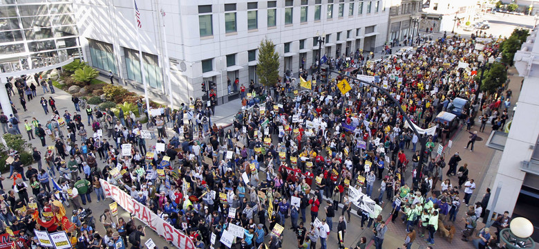USA: "oburzeni" zablokowali port przeładunkowy w Oakland
