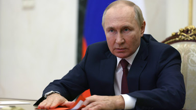 Plan Putina się nie powiódł. "Miota się jak niedźwiedź w klatce" 