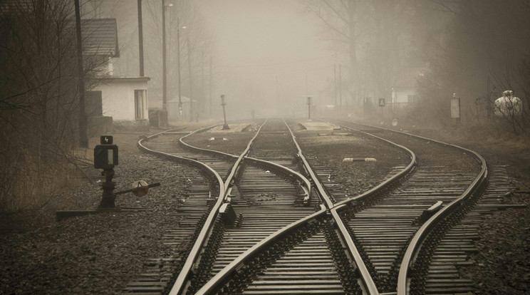 Halálos vonatgázolás történt az oroszlányi vonalon, Környénél/Illusztráció: Pexels