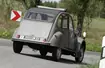 Citroen 2CV: cztery koła pod parasolką