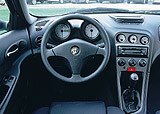 Alfa Romeo 156 1.6 TS - Z sercem pod maską