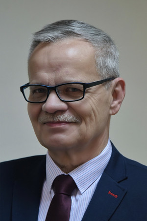 dr Krzysztof Wąż