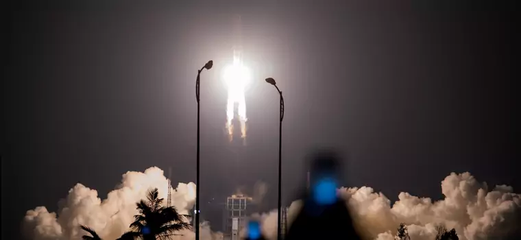 Chiny testują nowy silnik dla potężnej rakiety Long March 9