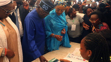 Wybory prezydenckie w Nigerii. Kandydat partii rządzącej ogłoszony zwycięzcą