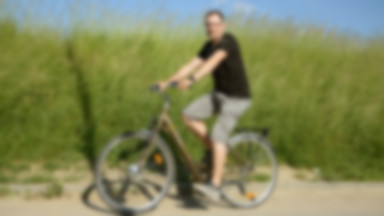 Radny chce zbudować pierwszą w kraju sieć rowerów elektrycznych