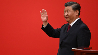 Jak przywódca Chin stał się "przewodniczącym wszystkiego"