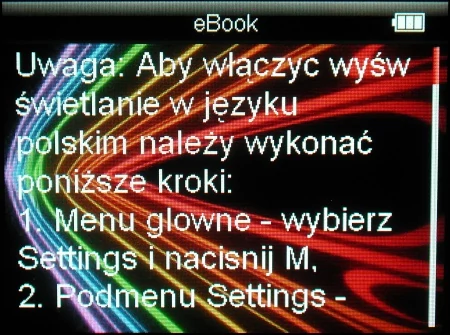 Wielkość czcionki można modyfikować, jednak tło w obu odtwarzaczach nie ułatwia czytania