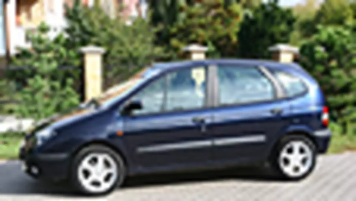 Renault Scenic - Minibus dla rodziny