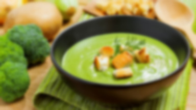 Zielona zupa brokułowa - zdrowa, sycąca i świetnie rozgrzewająca