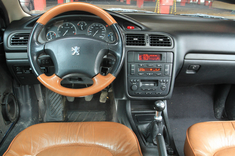 Peugeot 406 Coupe: stylowy, tani i oszczędny