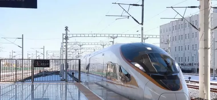Chiny mają pierwszy na świecie superszybki autonomiczny pociąg