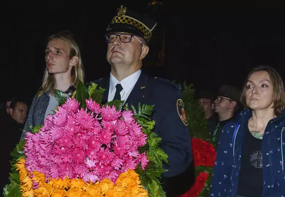 Homokomando złożyło tęczowy wieniec powstańcom warszawskim