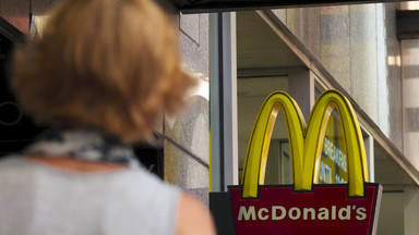 McDonald's zwalnia i szuka oszczędności