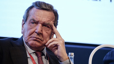 Rząd Niemiec ma dość. Gerhard Schroeder straci przywileje